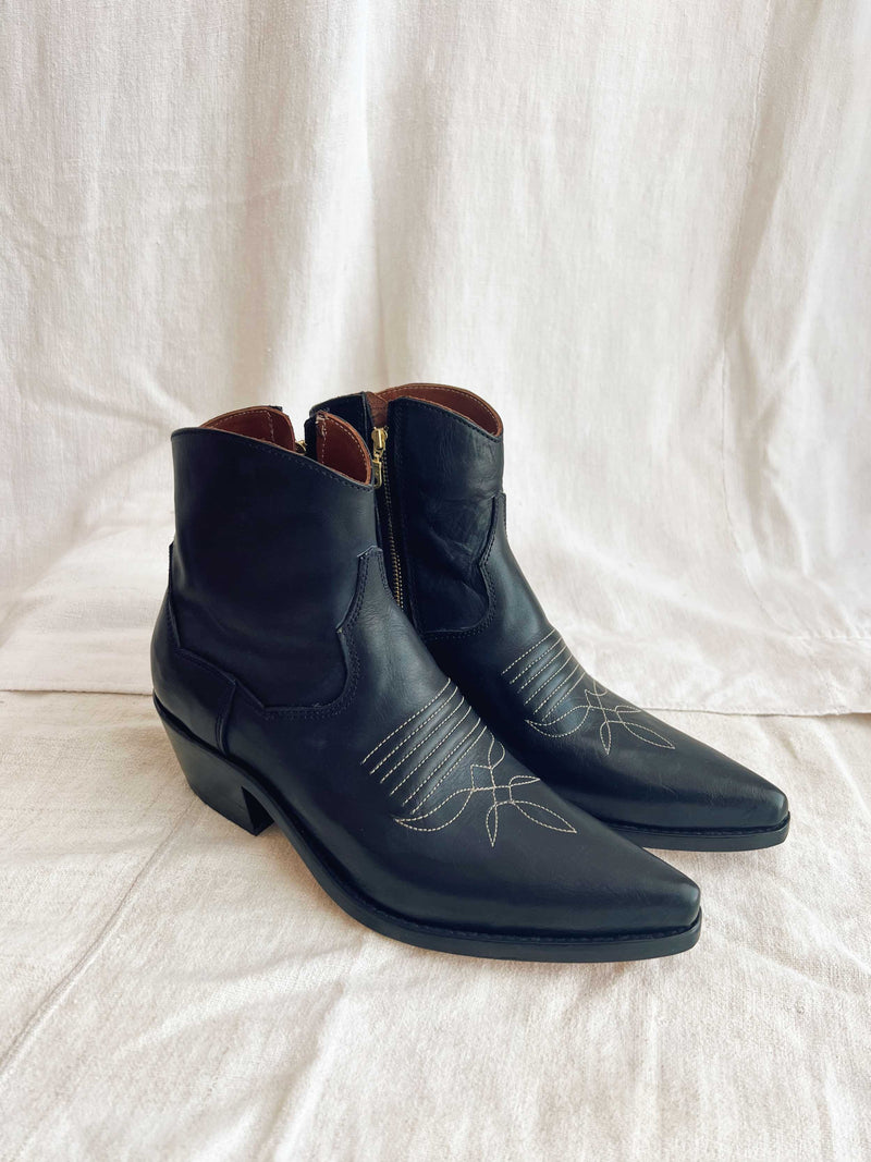 Bliss And Mischief-Short Cowboy Boot in Black