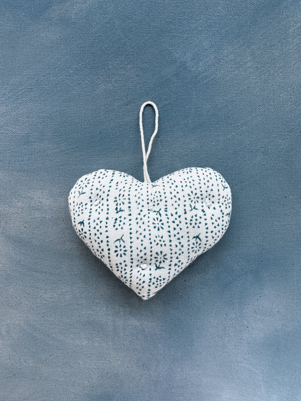 Sweet Heart Ornament, Calico Stripe Lake
