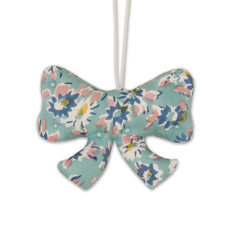 Bow Ornament, Ether
