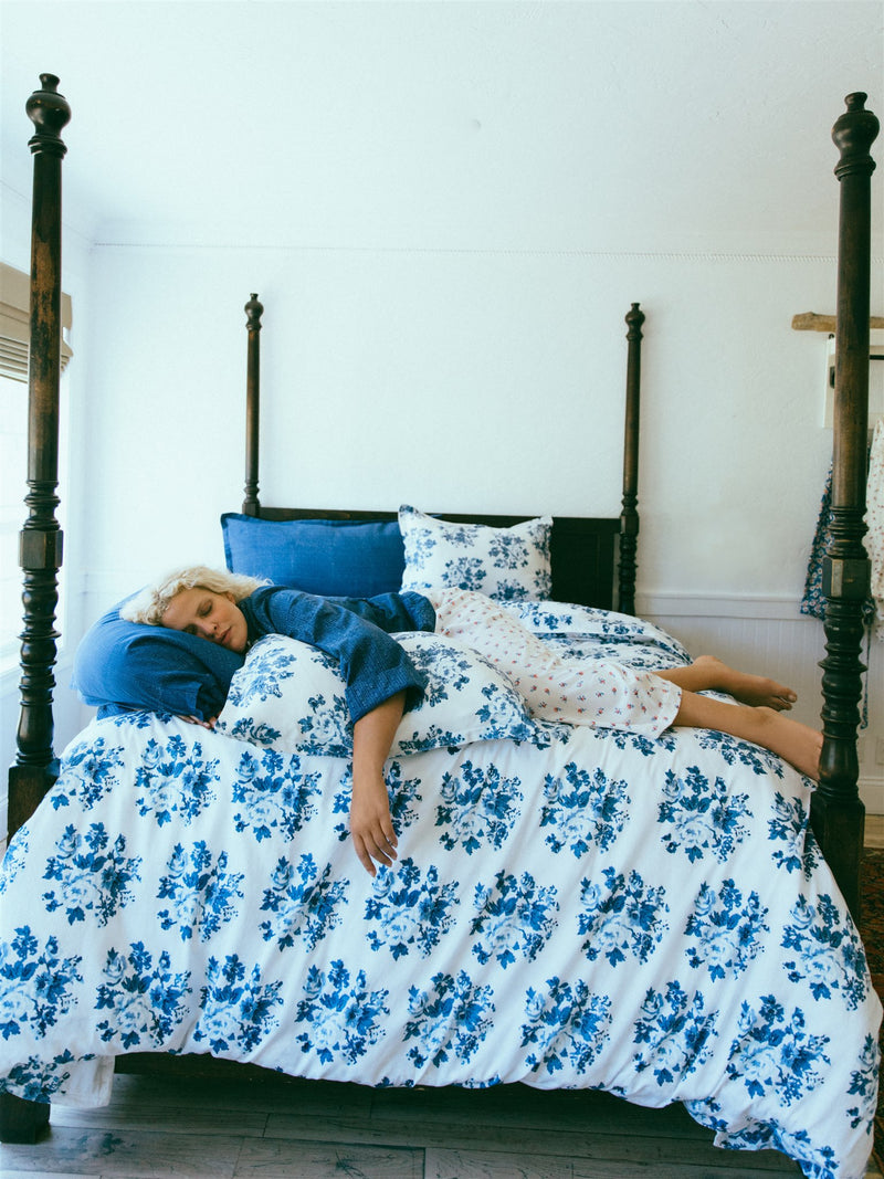 Duvet Cover in Blossom Market Blue