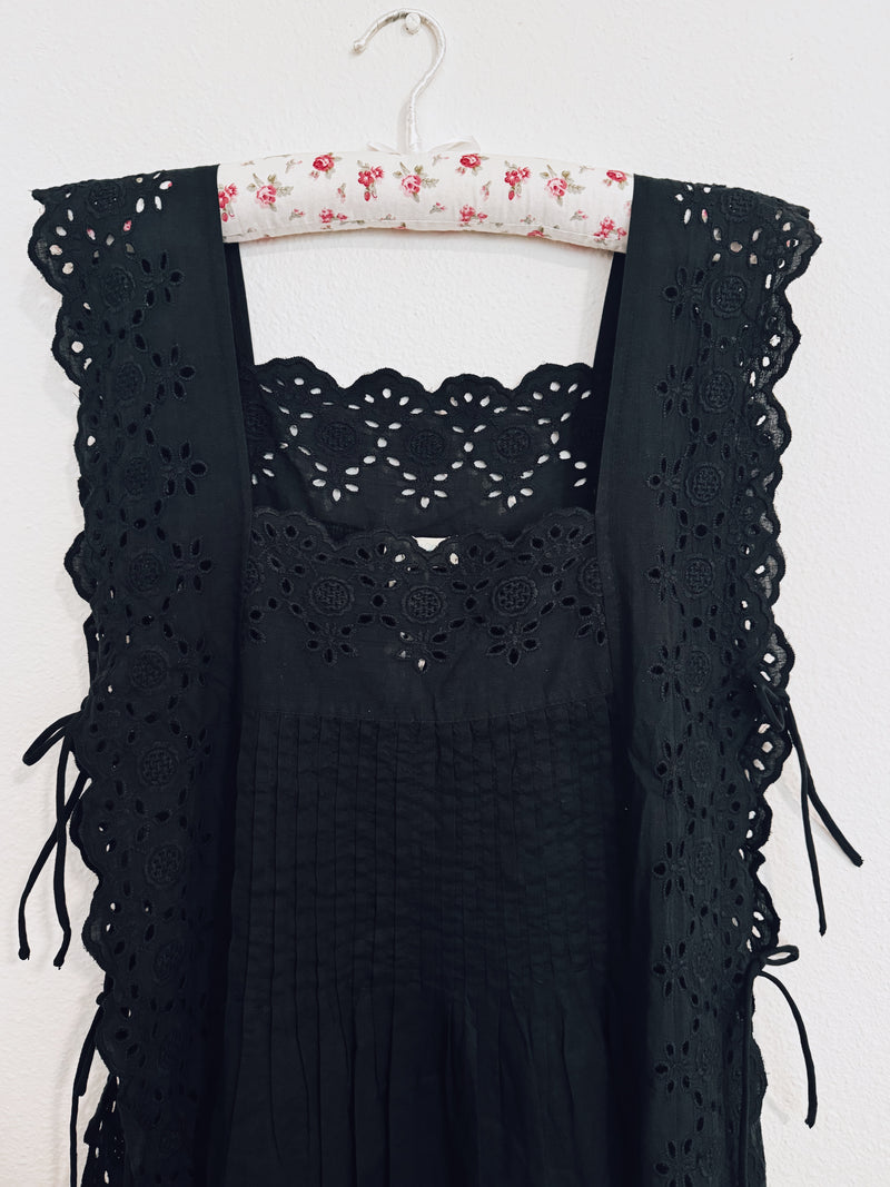 Betty Nightgown in Black