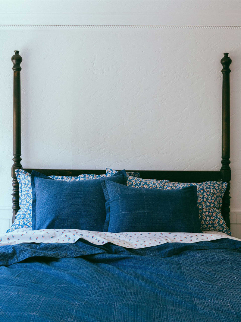 Set of 2 Pillow Case Shams, Calico Stripe Blue