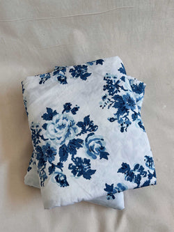 Fitted Sheet in Blossom Market Blue