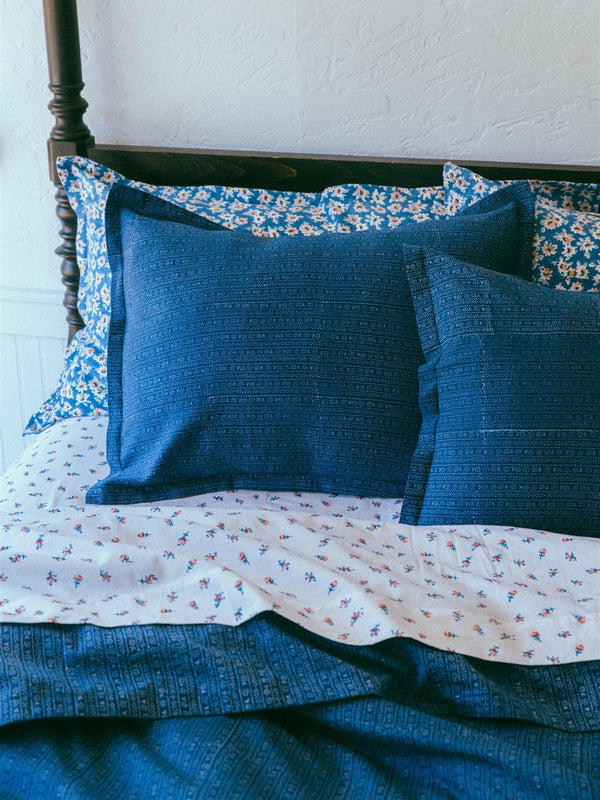 Set of 2 Pillow Case Shams, Calico Stripe Blue